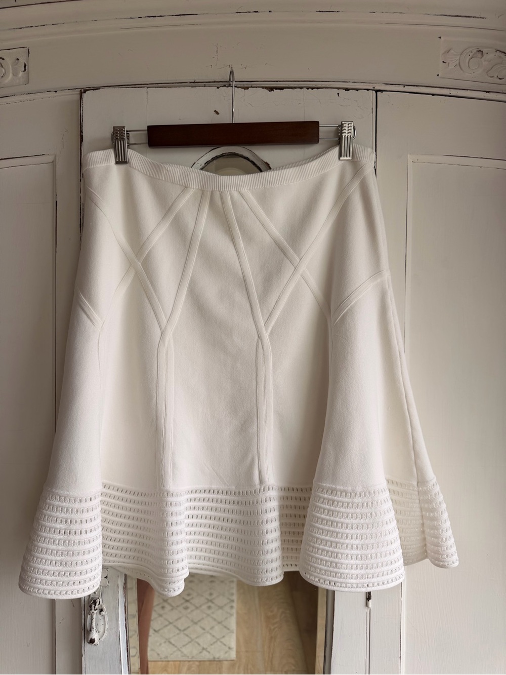 Diane Von Furstenberg White Flared Knit Skirt